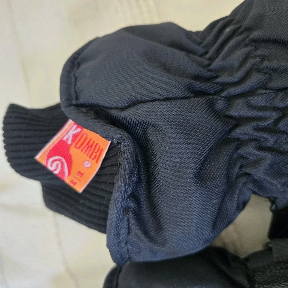 Kombi Waterguard Nlack Mittens  Women's Size Medium New No Tag  Skiing Winter